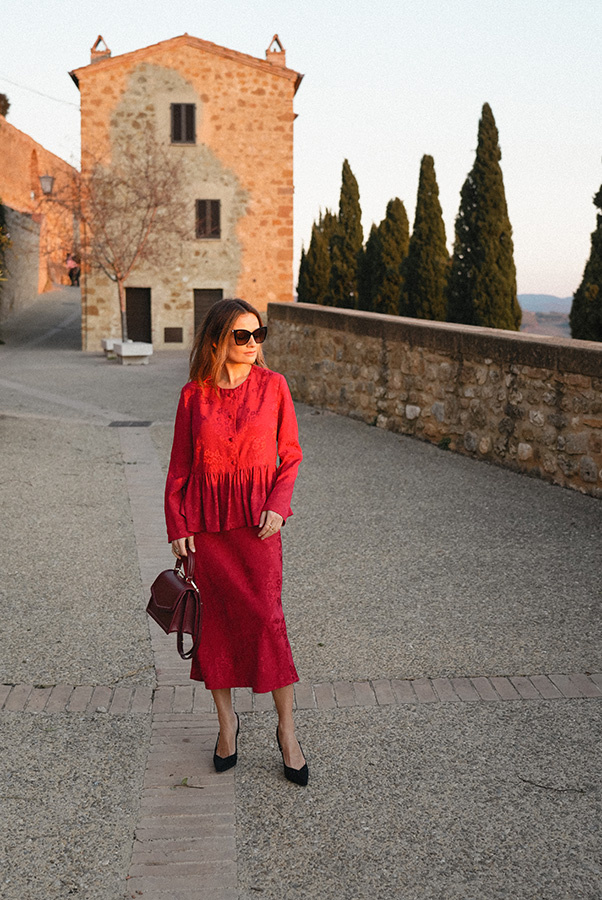 Spódnica żakardowa midi z wiskozy Lilianne Rosso