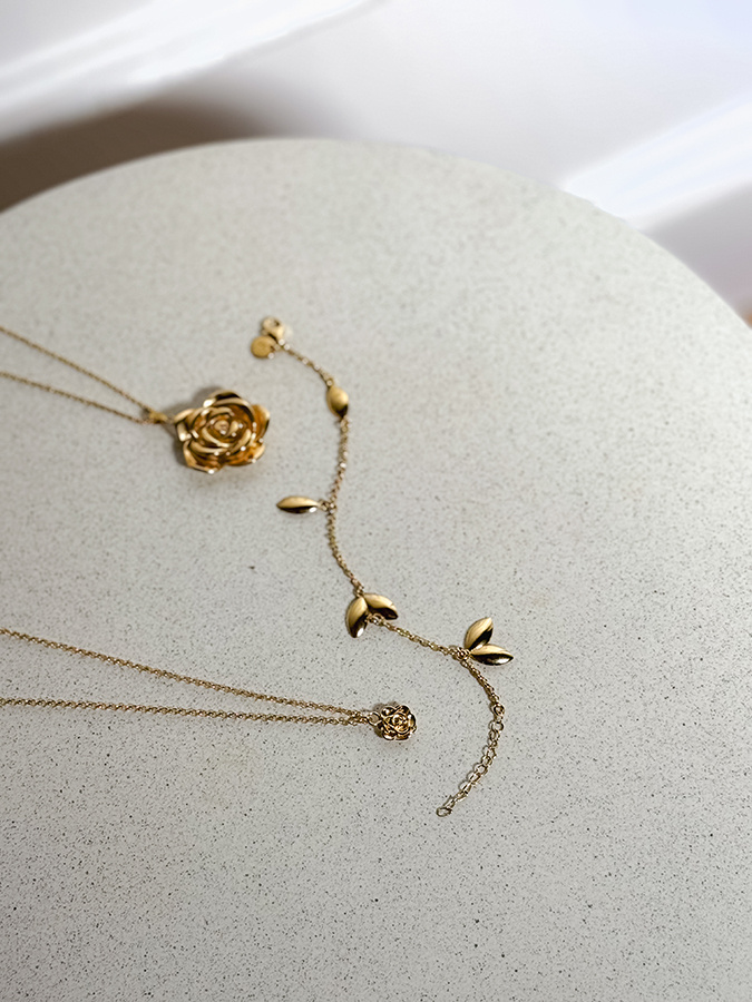 Naszyjnik srebrny pozłacany róża Picollo Fiore Rosa D'Oro N°11 