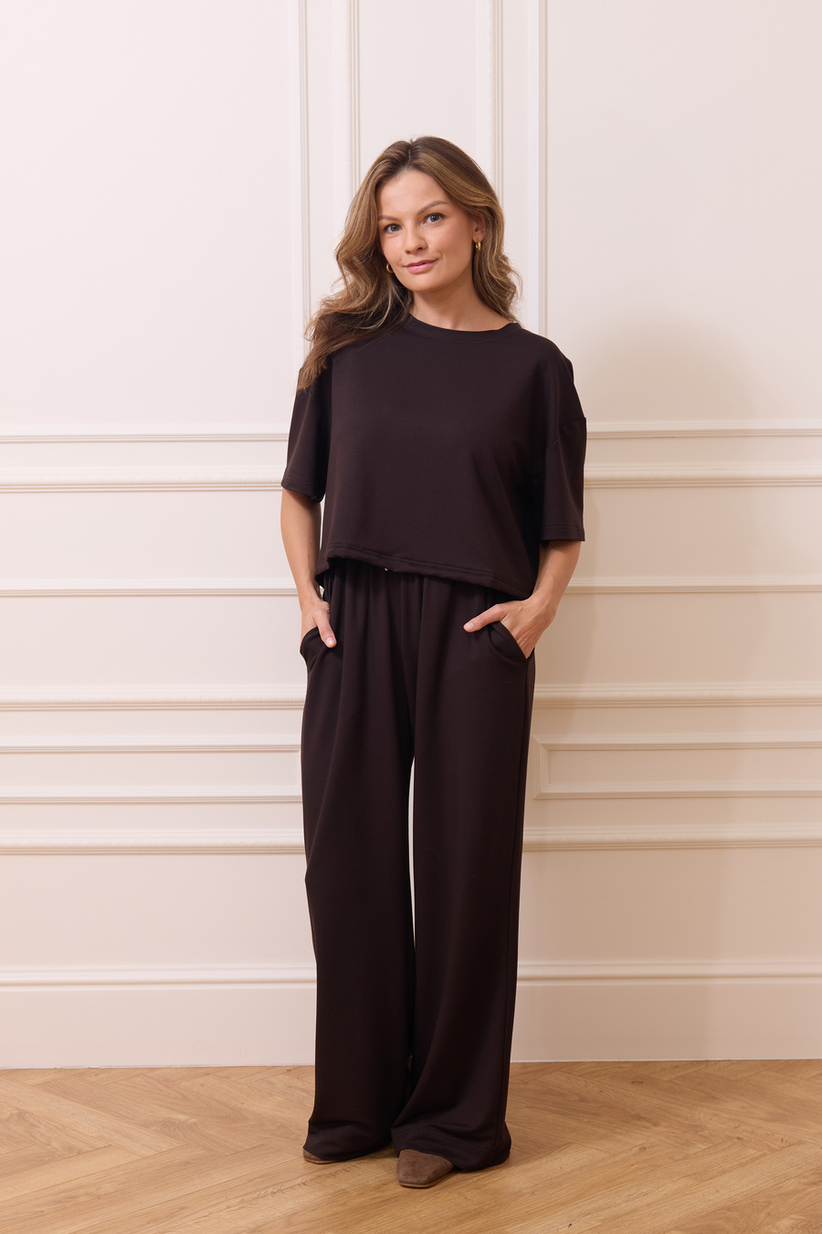 Damski T-shirt z modalu Lea Chocolate