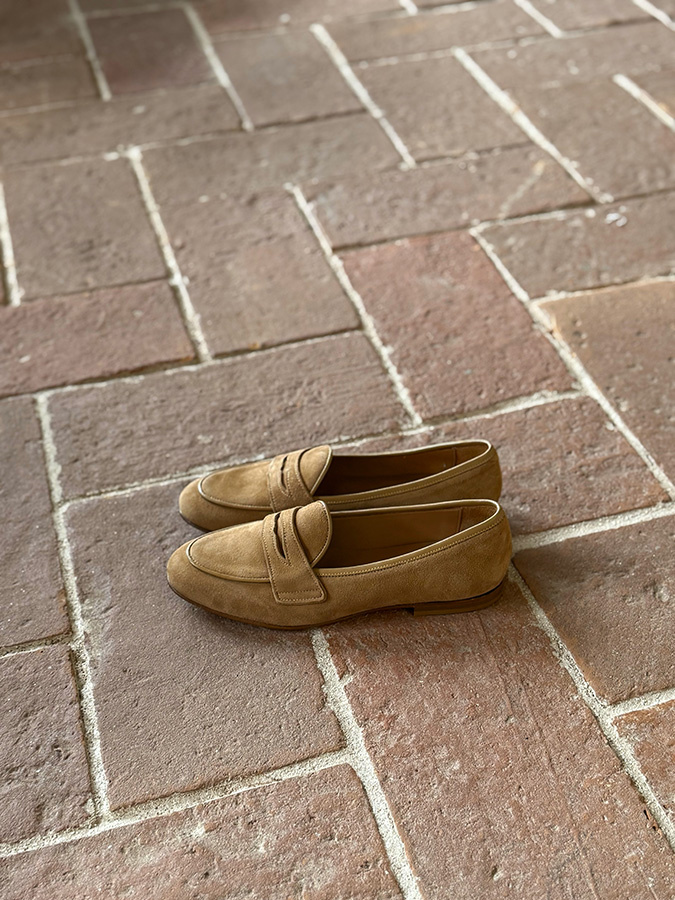 Karmelowe skórzane loafersy Vinci Carmel