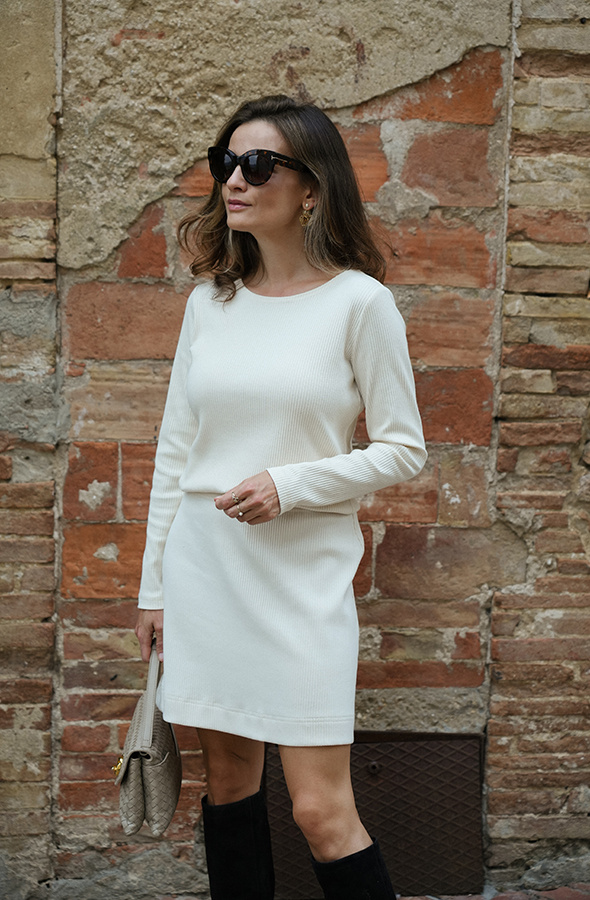 Damski longsleeve z bawełny Monique Crème