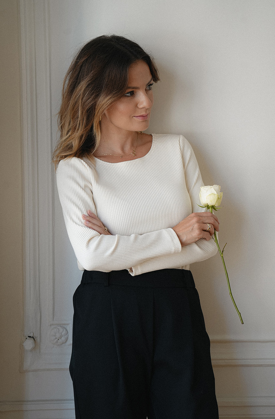 Damski longsleeve z bawełny Monique Crème