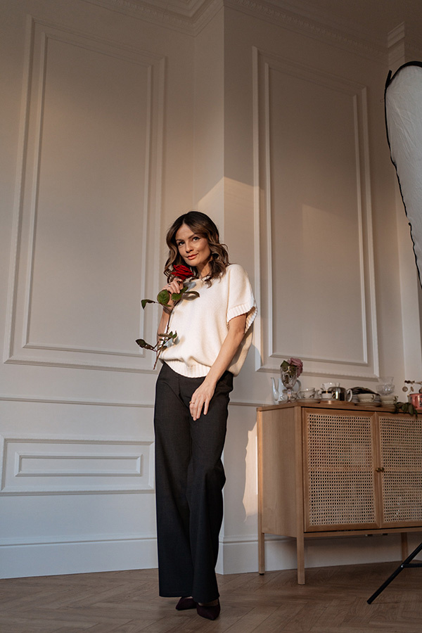 Damskie spodnie wełniane Federica Elegance Classique