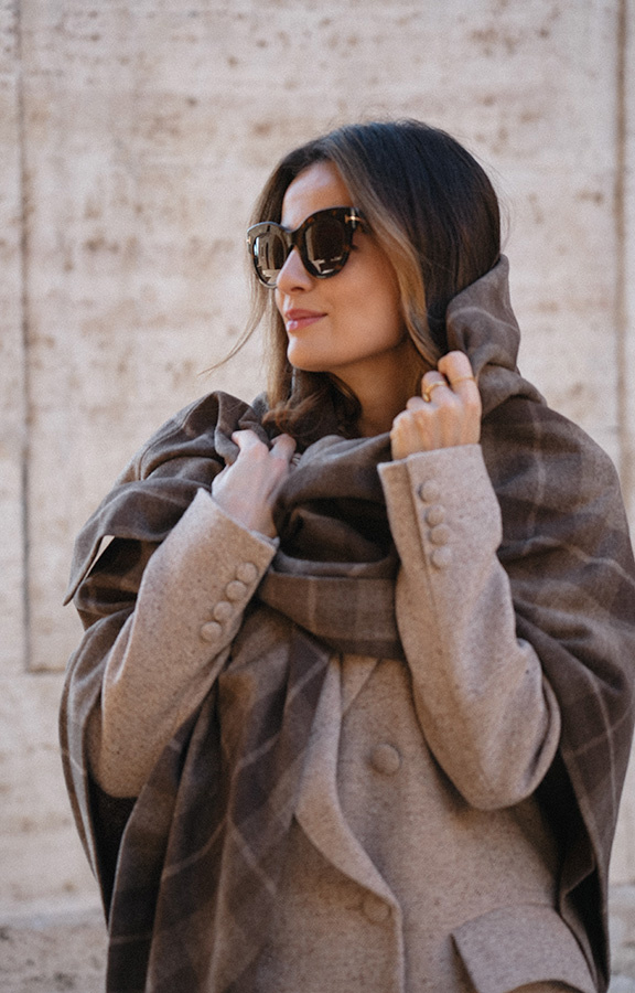 Chusta wełniana Rosalind Chocolate