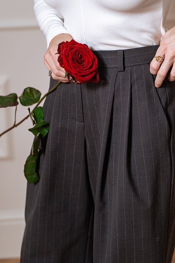 Damskie spodnie wełniane Stella Linea Classique