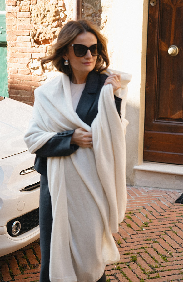 Damski szal wełnianiany z kaszmirem Clarissa Crème