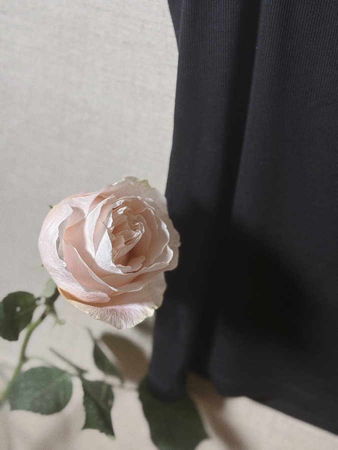 Damski top z lyocellu Aurora Noire