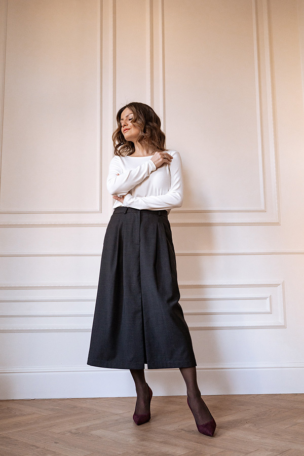 Spódnica wełniana midi Delly Elegance 