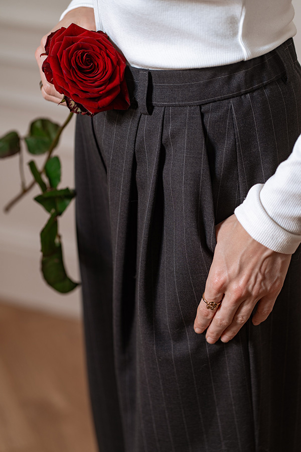 Damskie spodnie wełniane Stella Linea Classique