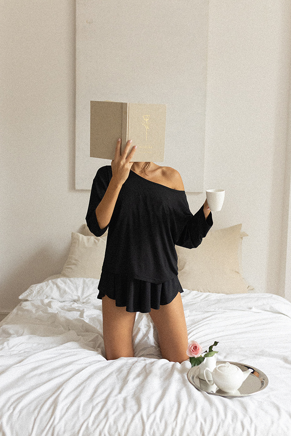 Damska bluzka z długim rękawem z modalu Eliena Noire