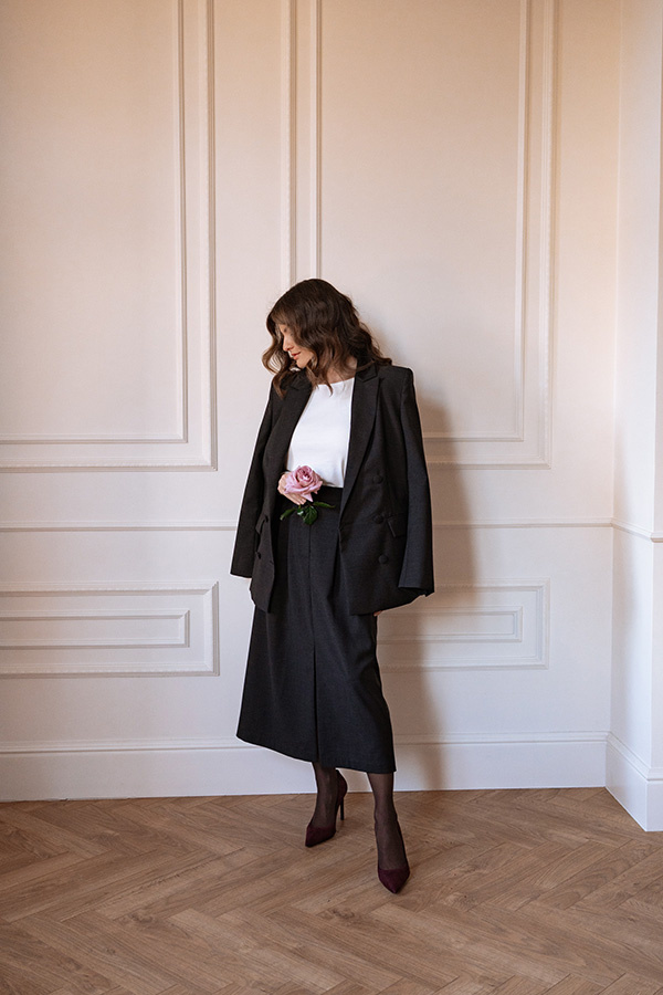 Spódnica wełniana midi Delly Elegance 