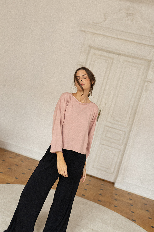 Bluzka z odkrytymi plecami i długim rękawem Iliana Rose