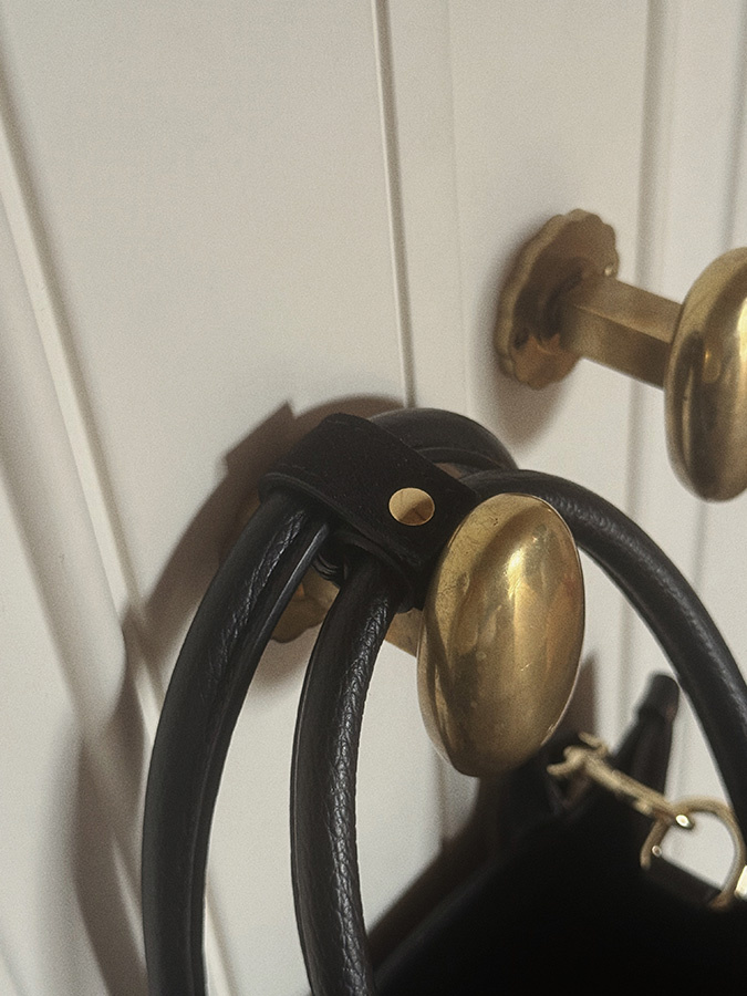 Damska torebka skórzana zamszowa Bellagio Nero