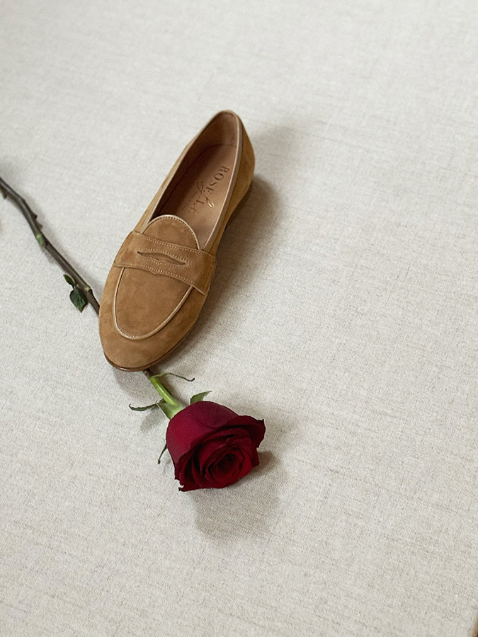 Karmelowe skórzane loafersy Vinci Carmel
