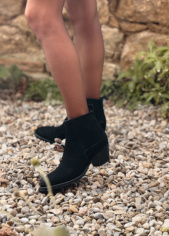 Damskie botki skórzane zamszowe Napoli Nero