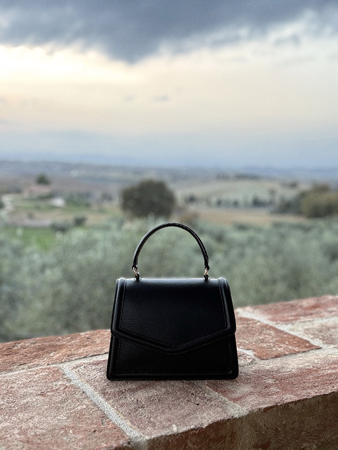 Damska torebka skórzana Florence Fiori Nero