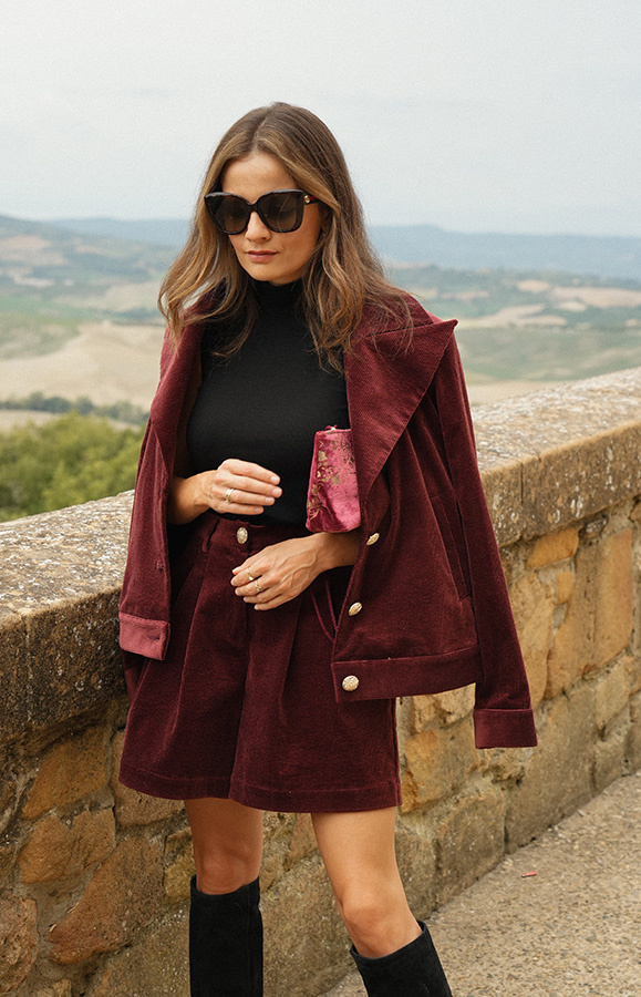 Damskie szorty sztruksowe Luna Bordeaux