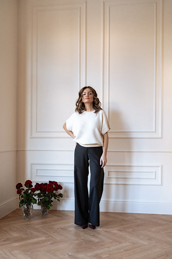 Damskie spodnie wełniane Federica Elegance Petit