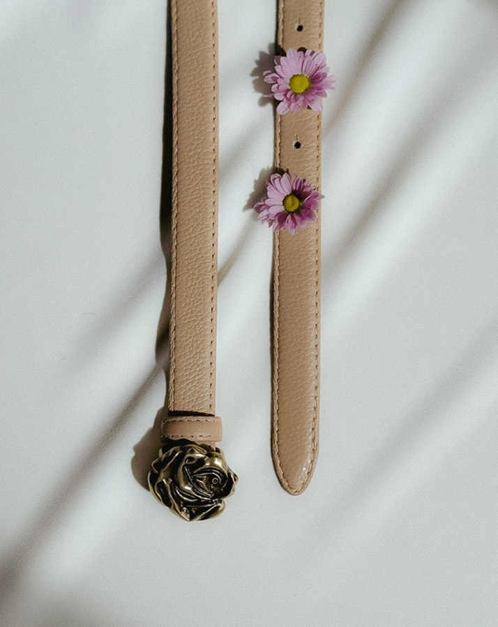 Damski pasek skórzany La Rose Beige