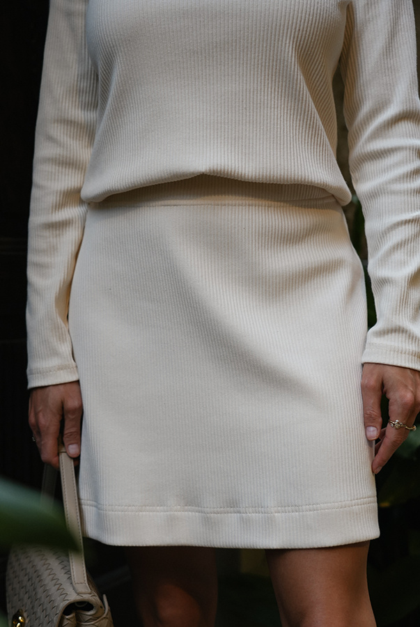 Spódnica mini bawełniana Rebecca Crème