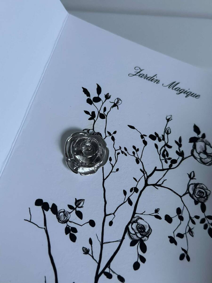 La Broche Rose Silver