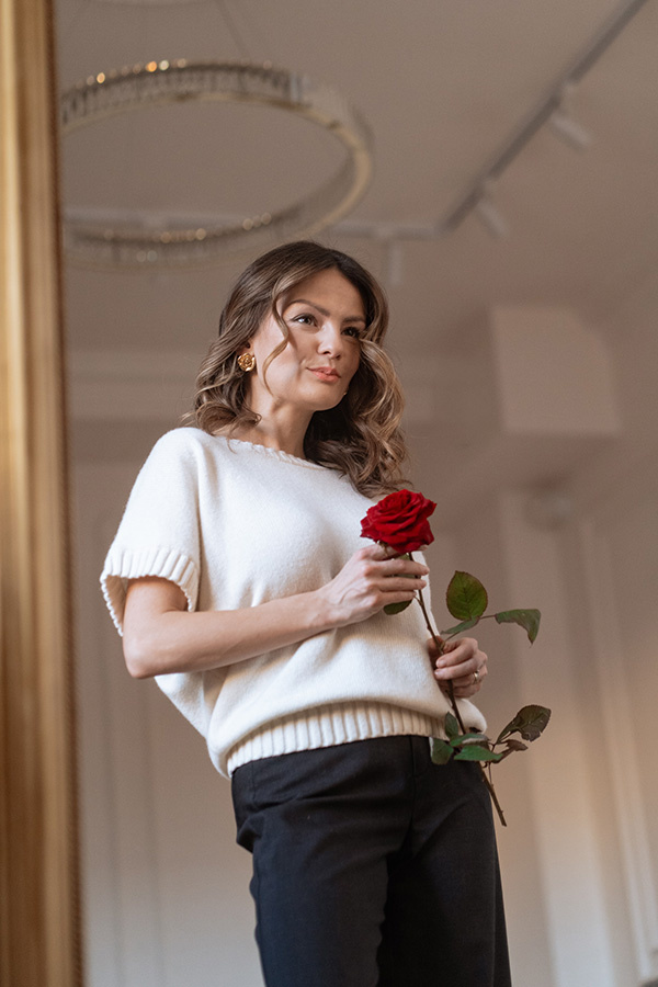 Damski sweter wełniany z kaszmirem Maeve Crème 